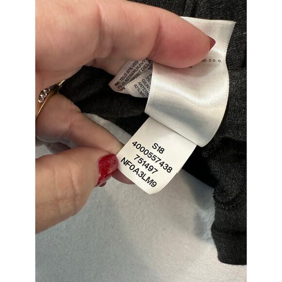 The North Face Grey Mesh Cutout Back Top L NF0A3LM9 - Picture 13 of 13